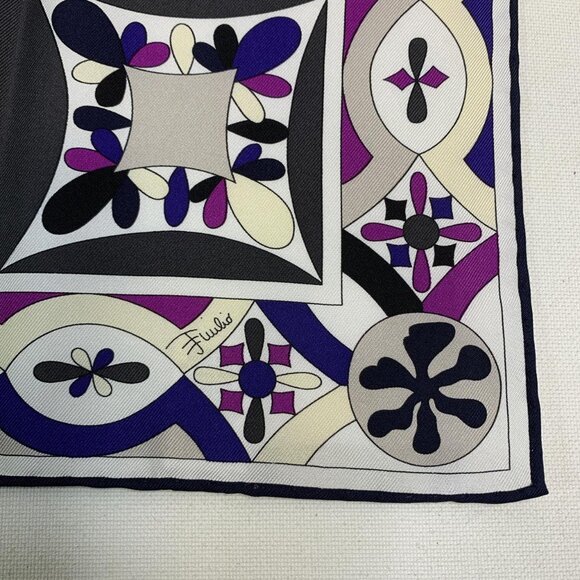 Emilio Pucci 100% Silk Geometric Print Scarf 34x34 Purple Designer Luxe - Picture 3 of 7